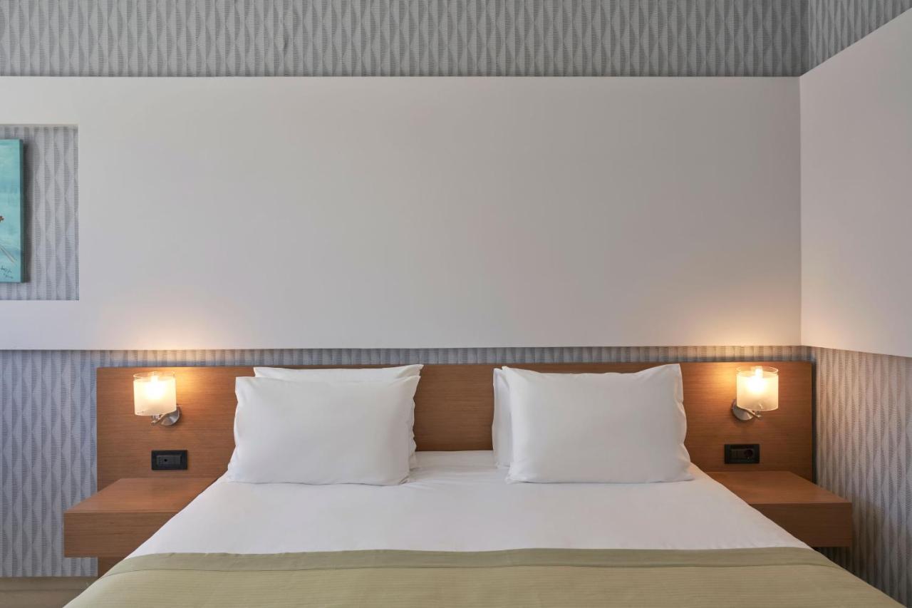 Agia Marina Atlantica Amalthia Beach Hotel - Adults Only מראה חיצוני תמונה